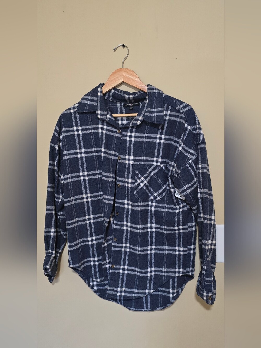Brandy Melville Navy and White Plaid Flannel Shirt